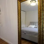 公寓 Emmas With Private Parking And Balcony