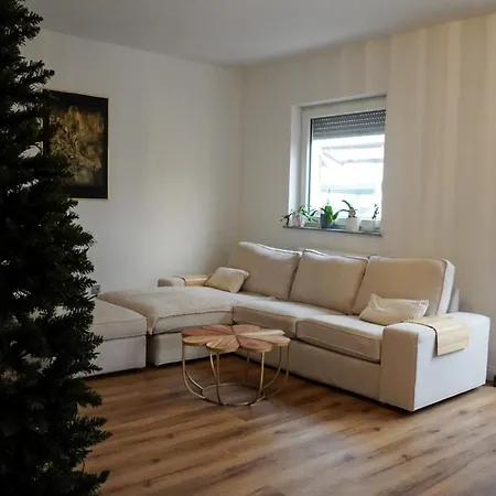 Appartamento Emmas With Private Parking And Balcony Lubiana