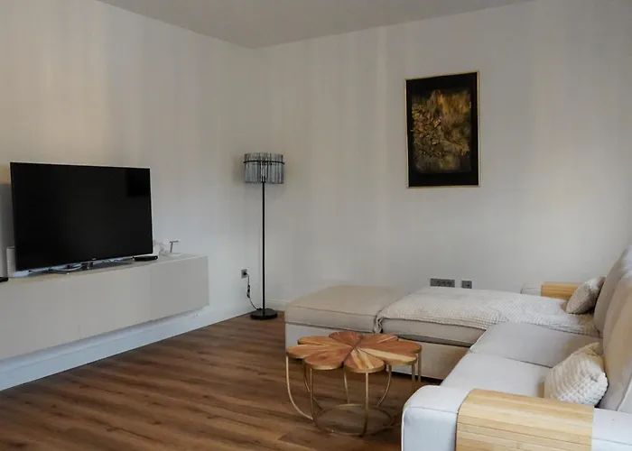 Emmas With Private Parking And Balcony Apartament Lublana